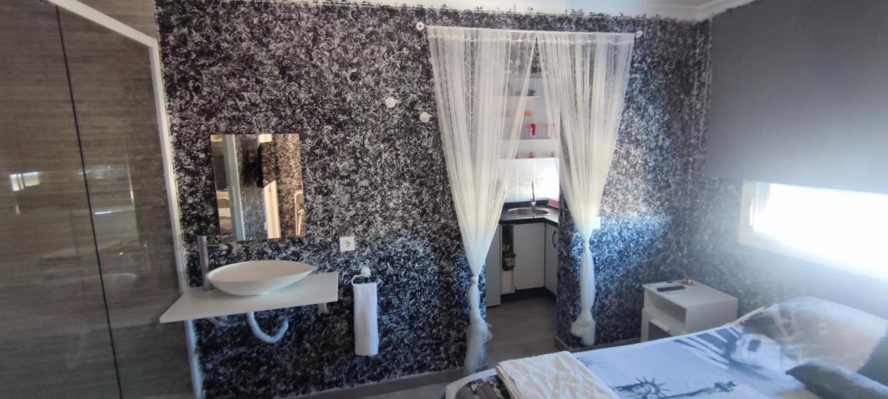 Latorre Jacuzzi Jerez Apartment Jerez de la Frontera Exterior photo