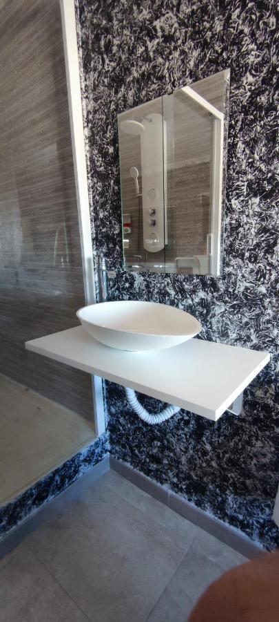 Latorre Jacuzzi Jerez Apartment Jerez de la Frontera Exterior photo